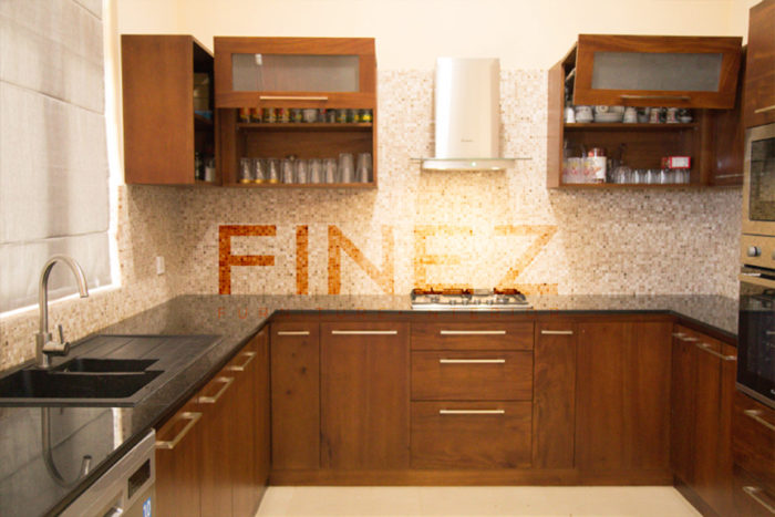 Finez-Denard-Pantry-Side