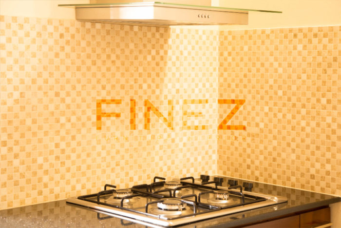 Finez-Clemant-Pantry-Side